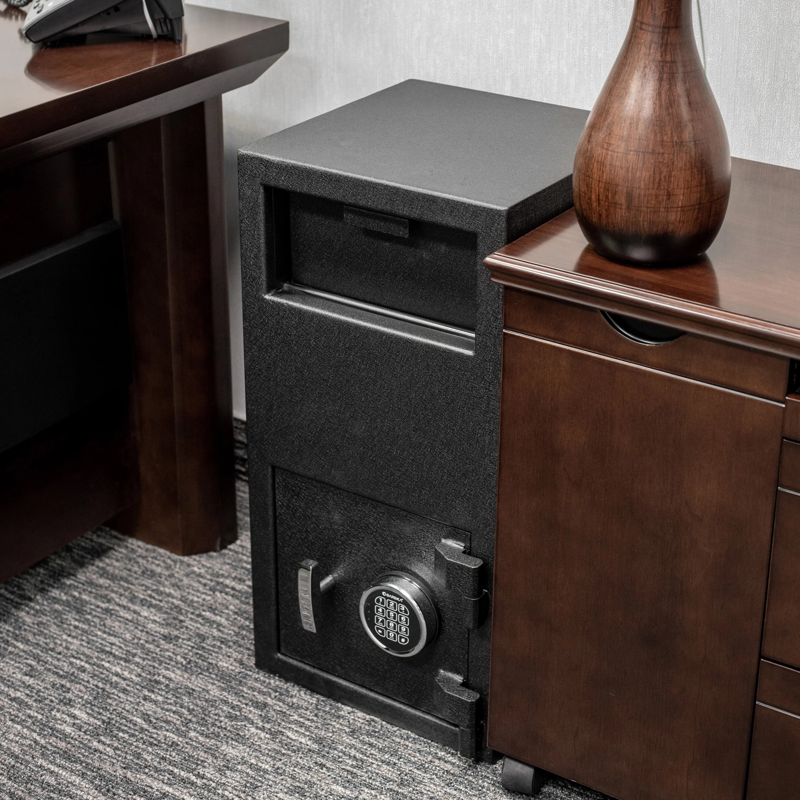 DX300 1.72 Cu. ft Keypad Depository Safe | AX12590 - Image 10