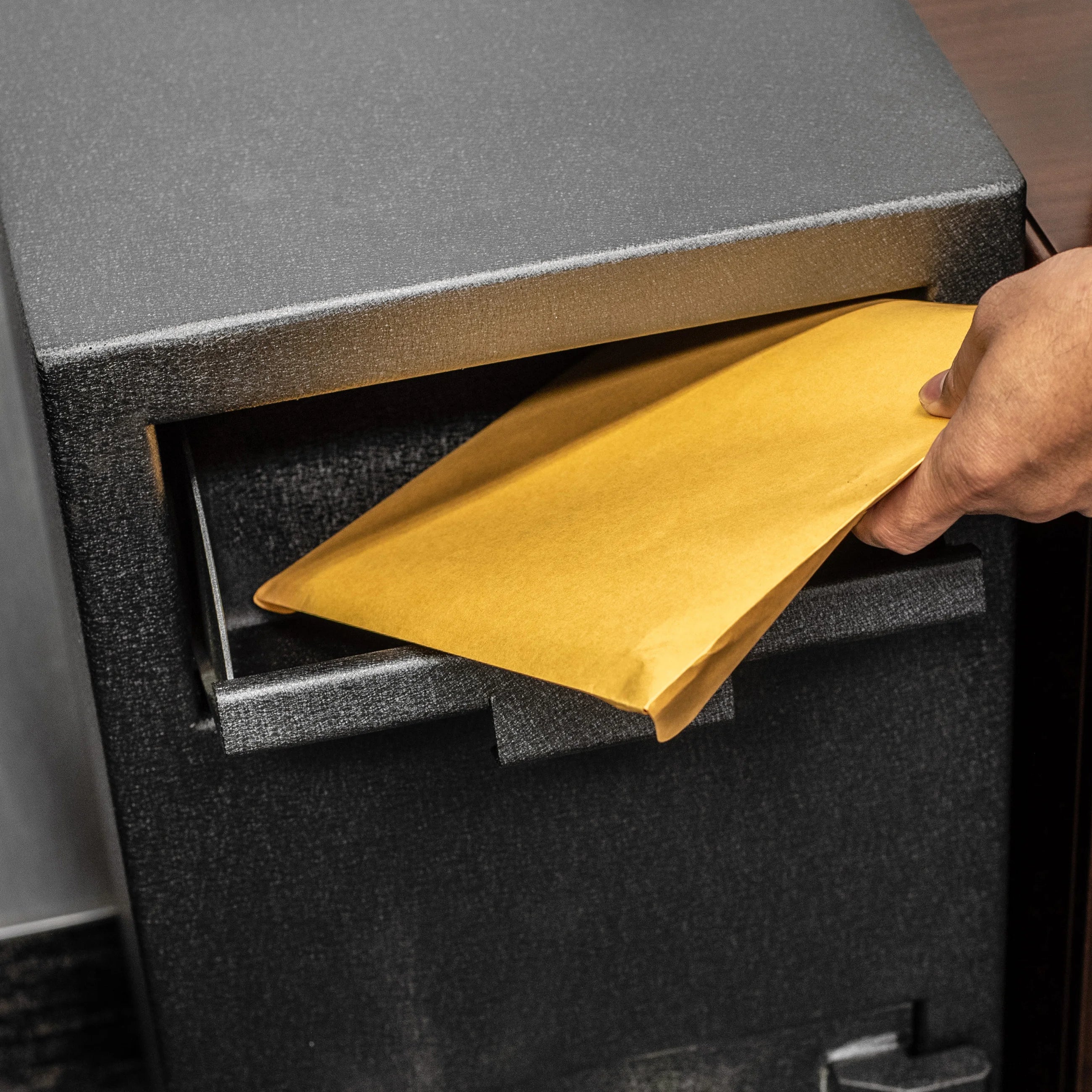 DX300 1.72 Cu. ft Keypad Depository Safe | AX12590 - Image 11